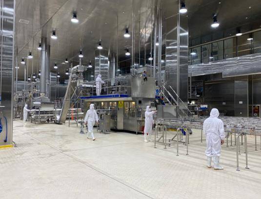 聯(lián)合全球百年工廠，考拉海購(gòu)?fù)瞥鰧?zhuān)為女性定制自有品牌，并探索營(yíng)業(yè)性演出新場(chǎng)景