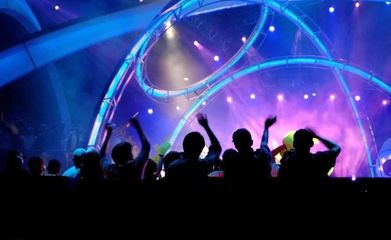 文旅部重拳出擊，嚴(yán)查嚴(yán)管營(yíng)業(yè)性演出市場(chǎng)亂象